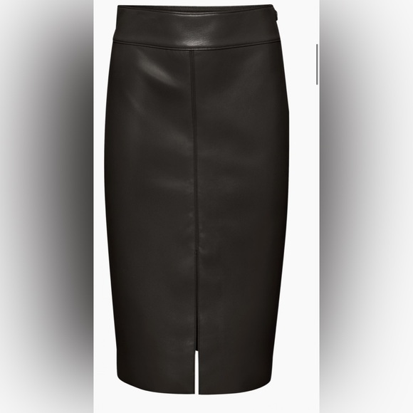 Aritiza babaton pegu high-rise pencil skirt with a front slit. Size 2 - Picture 2 of 5